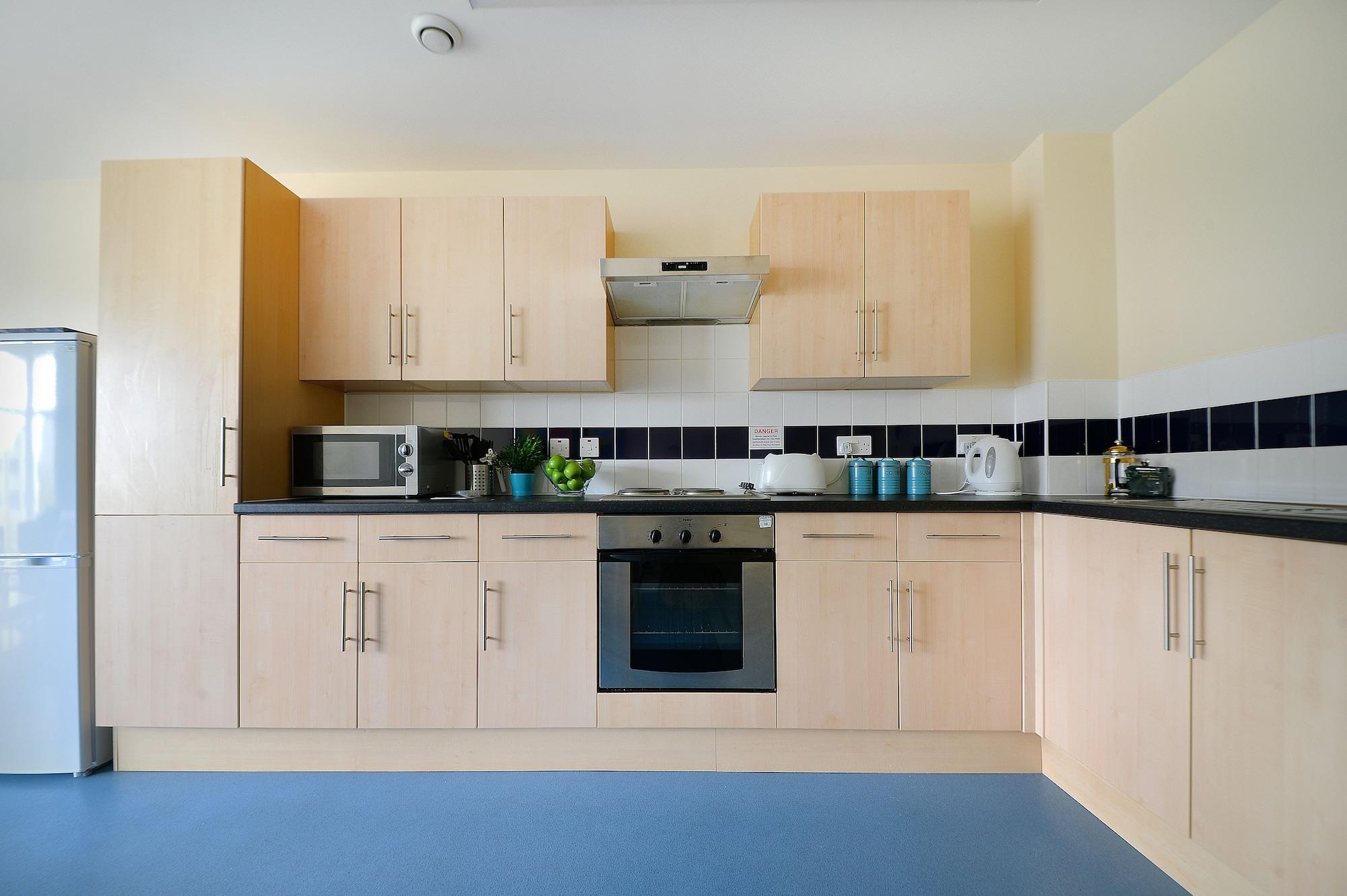 Newport Student Village ภายนอก รูปภาพ