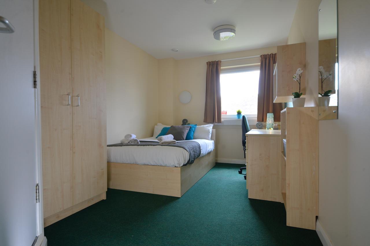 Newport Student Village ภายนอก รูปภาพ